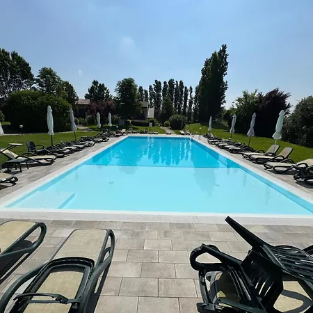 Garda Holidays - Garda Casa vacanze Castelnuovo del Garda